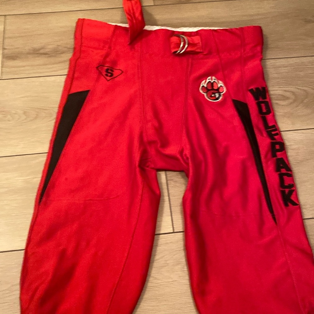 Mens medium football pants